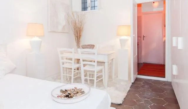 Apartment Campo Home With View And Balcony Rome Italy